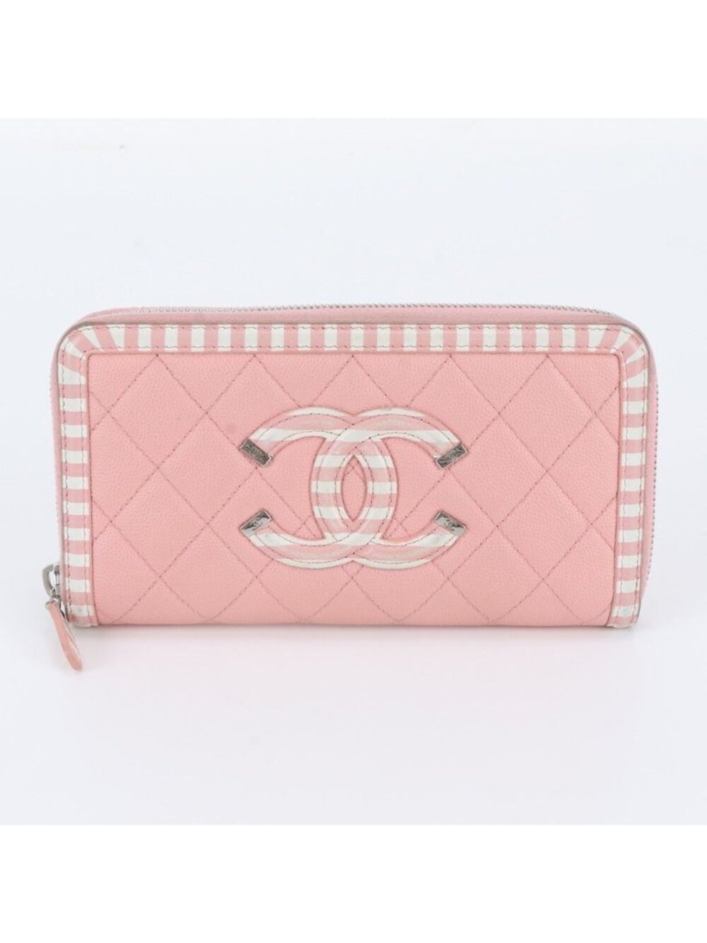 Chanel Caviar Leather CC Filigree Wallet
